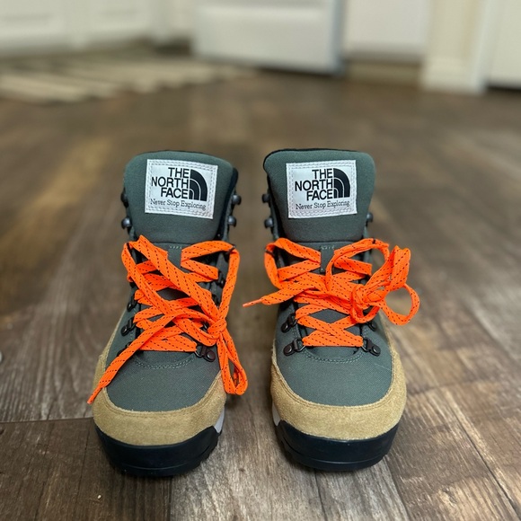 The North Face Back To Berkeley IV Textile WP Boot - Picture 2 of 5